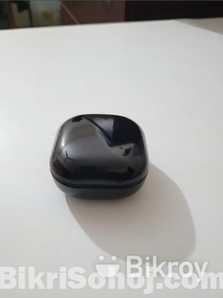 Galaxy buds live